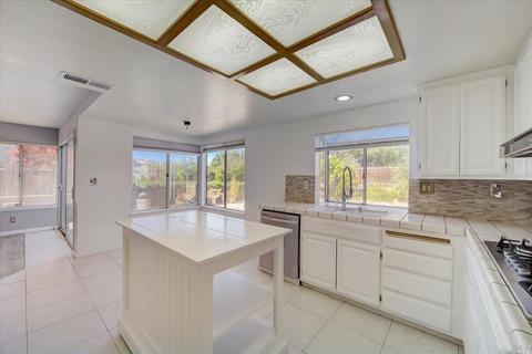 199 Weathermark Ct, Vallejo, CA 94591 photo 14