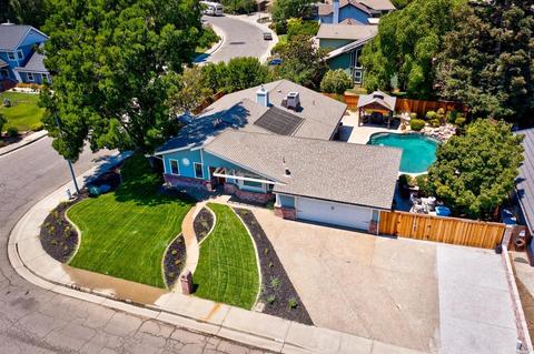 1365 Parkgreen Dr, Dixon, CA 95620 photo 1
