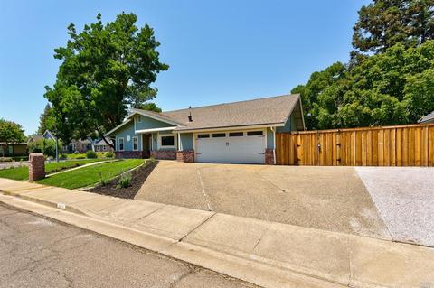 1365 Parkgreen Dr, Dixon, CA 95620 photo 4
