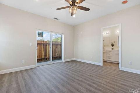 1037 Castlewood Dr, Vallejo, CA 94591 photo 22
