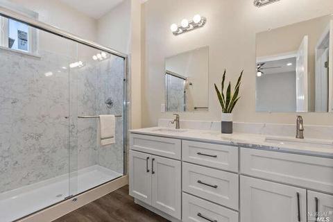 1037 Castlewood Dr, Vallejo, CA 94591 photo 12