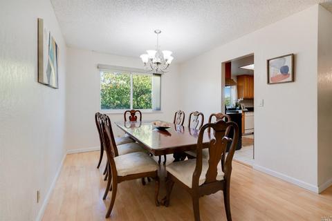 209 Temple Way, Vallejo, CA 94591 photo 7