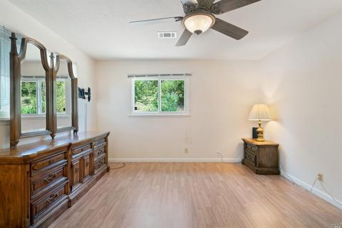 381 Pepper Dr, Vallejo, CA 94589 photo 17