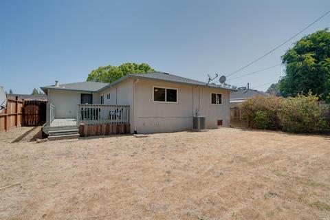 381 Pepper Dr, Vallejo, CA 94589 photo 32