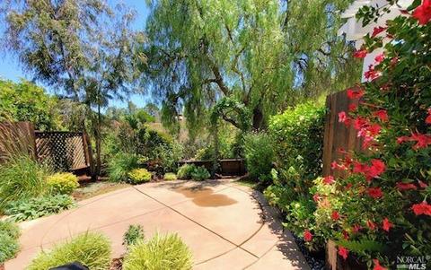 1728 Devonshire Dr, Benicia, CA 94510 photo 1