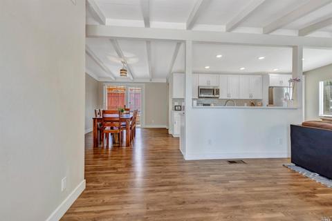 316 Cabrillo Ave, Vallejo, CA 94591 photo 2
