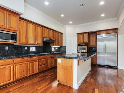 1251 Landmark Dr, Vallejo, CA 94591 photo 9