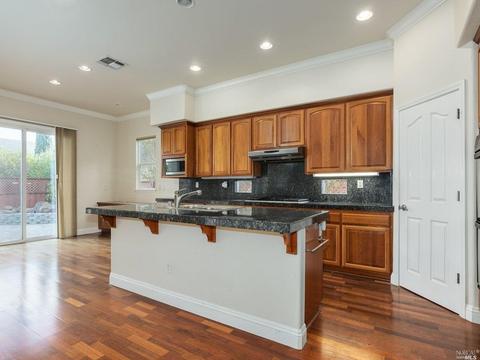 1251 Landmark Dr, Vallejo, CA 94591 photo 8