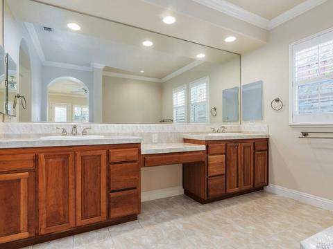 1251 Landmark Dr, Vallejo, CA 94591 photo 11
