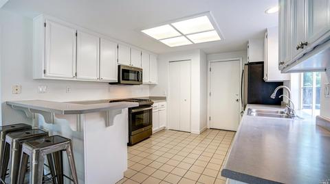19 Greenleaf Ln, Cotati, CA 94931 photo 23