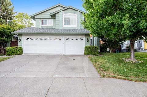 1013 Hampshire Ln, Windsor, CA 95492 photo 3