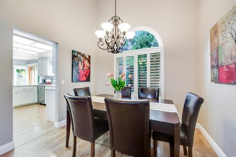 1013 Hampshire Ln, Windsor, CA 95492 photo 12