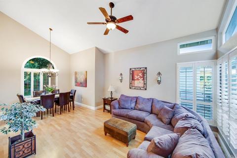 1013 Hampshire Ln, Windsor, CA 95492 photo 8