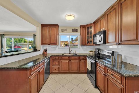 233 Juniper St, Vacaville, CA 95688 photo 16