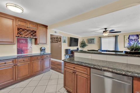233 Juniper St, Vacaville, CA 95688 photo 21