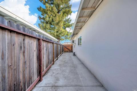 233 Juniper St, Vacaville, CA 95688 photo 53