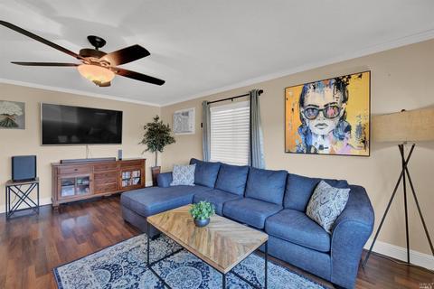 233 Juniper St, Vacaville, CA 95688 photo 5