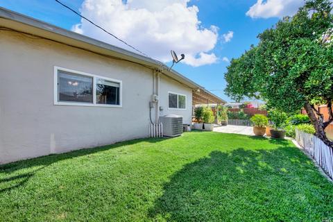 233 Juniper St, Vacaville, CA 95688 photo 51