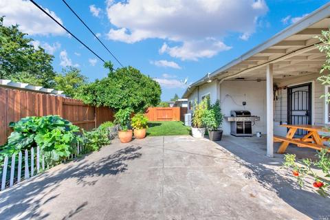 233 Juniper St, Vacaville, CA 95688 photo 41