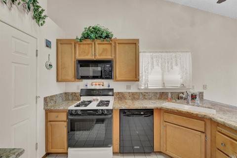 2113 Beaujolais Ct, Fairfield, CA 94533 photo 27