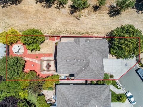 8616 Dalton Ct, Windsor, CA 95492 photo 11