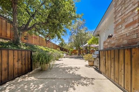 928 Springwood Ct, Rodeo, CA 94572 photo 28