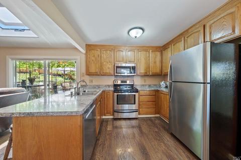 928 Springwood Ct, Rodeo, CA 94572 photo 7