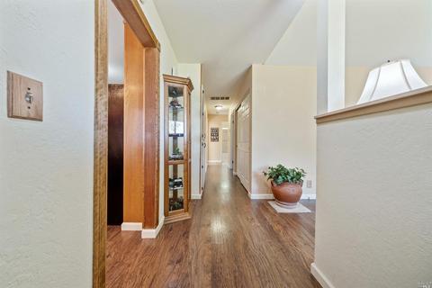 928 Springwood Ct, Rodeo, CA 94572 photo 3