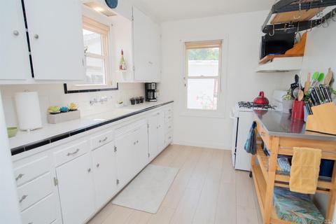 2921 Irwin St, Vallejo, CA 94591 photo 11