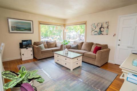 2921 Irwin St, Vallejo, CA 94591 photo 5