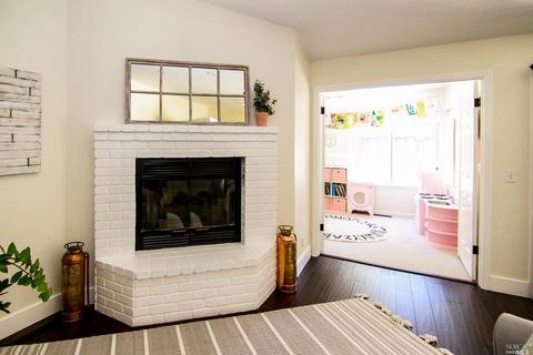 9160 Piccadilly Cir, Windsor, CA 95492 photo 10