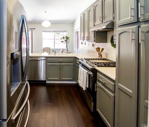 9160 Piccadilly Cir, Windsor, CA 95492 photo 13