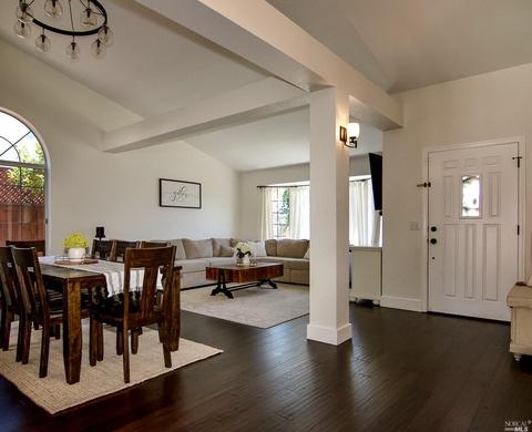 9160 Piccadilly Cir, Windsor, CA 95492 photo 2