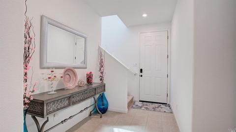 2372 Hanson Dr, Fairfield, CA 94533 photo 4