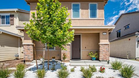 2372 Hanson Dr, Fairfield, CA 94533 photo 1