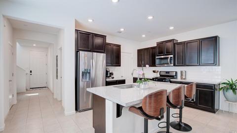 2372 Hanson Dr, Fairfield, CA 94533 photo 8