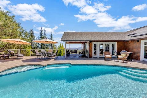 582 E Spring St, Napa, CA 94559 photo 1