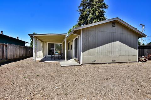 9870 Berry Ln, Windsor, CA 95492 photo 23