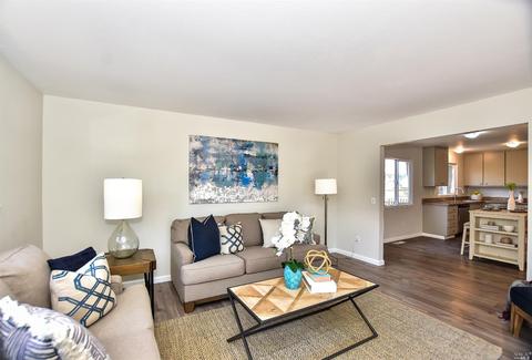 9870 Berry Ln, Windsor, CA 95492 photo 10