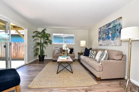 9870 Berry Ln, Windsor, CA 95492 photo 13