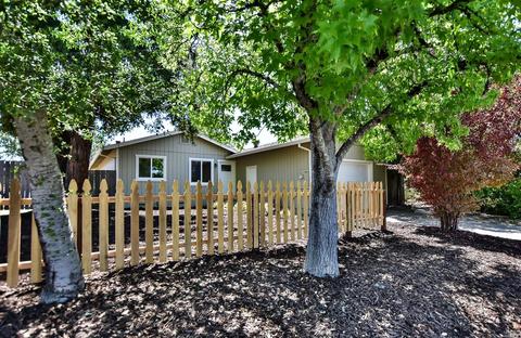 9870 Berry Ln, Windsor, CA 95492 photo 1