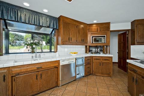 1080 Crestmont Dr, Angwin, CA 94508 photo 17