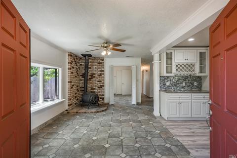 971 Gemini Dr, Windsor, CA 95492 photo 9
