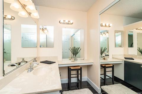 948 Dolphin Ct, Rodeo, CA 94572 photo 18