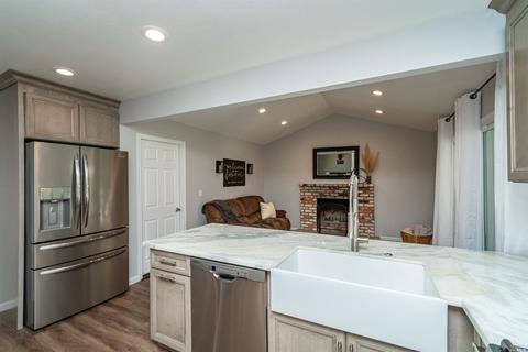 948 Dolphin Ct, Rodeo, CA 94572 photo 9