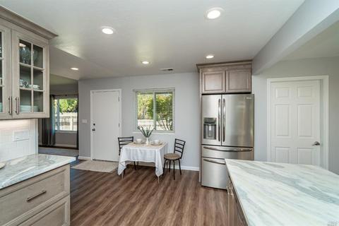 948 Dolphin Ct, Rodeo, CA 94572 photo 12