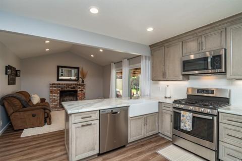 948 Dolphin Ct, Rodeo, CA 94572 photo 8