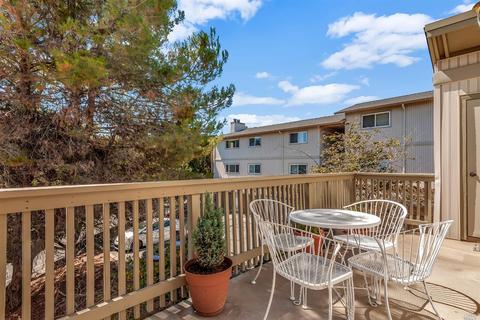 299 Whale Bone Ct, Vallejo, CA 94591 photo 22