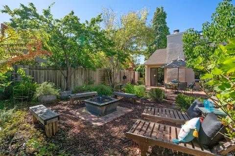 580 Willow Ct, Benicia, CA 94510 photo 4