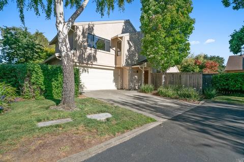 580 Willow Ct, Benicia, CA 94510 photo 3